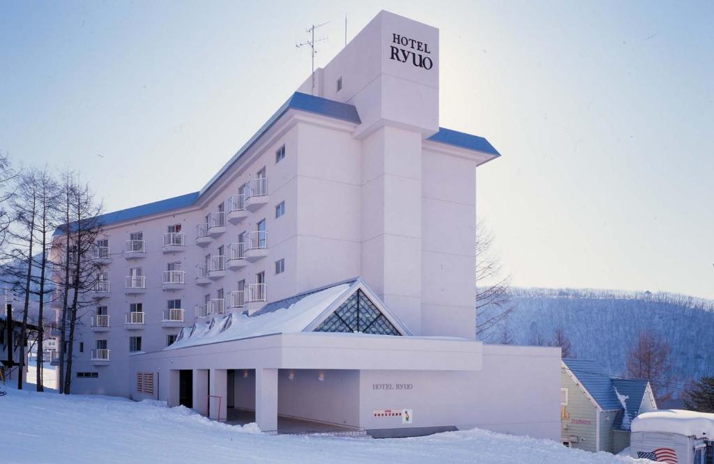Hotel Ryuo Jamanoucsi Kültér fotó