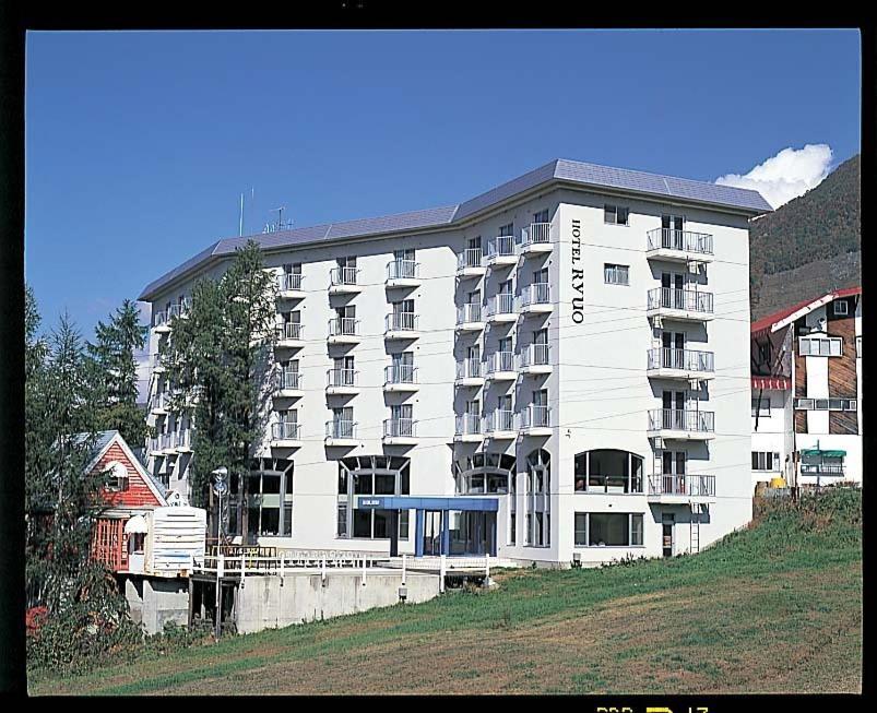 Hotel Ryuo Jamanoucsi Kültér fotó